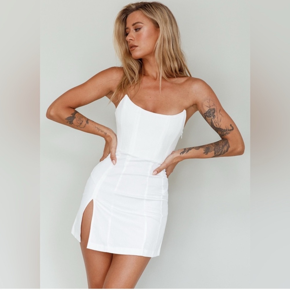 Selfie Leslie Mini Dress